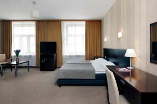 Отель Hestia Hotel Barons Old Town Таллин Стандартный двухместный номер с 2 отдельными кроватями - Классическое боковое здание-2